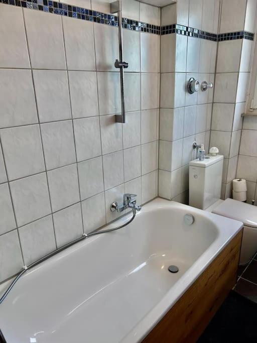 Moderne Ruhige Wohnung Bochum Angebunden エクステリア 写真