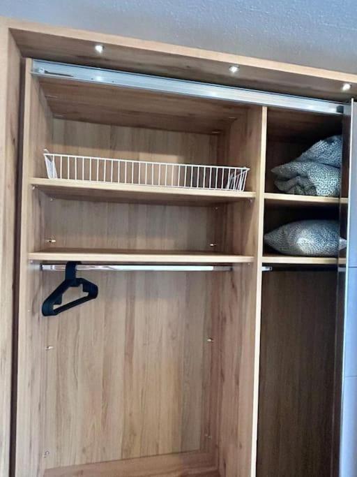 Moderne Ruhige Wohnung Bochum Angebunden エクステリア 写真