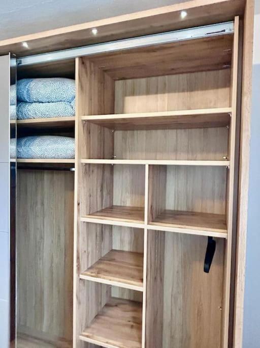 Moderne Ruhige Wohnung Bochum Angebunden エクステリア 写真