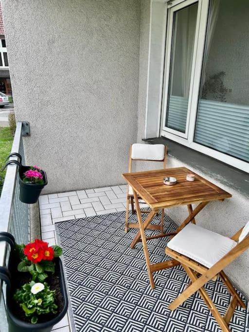 Moderne Ruhige Wohnung Bochum Angebunden エクステリア 写真